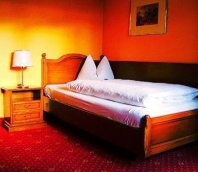 фото отеля Parkhotel Bernburg