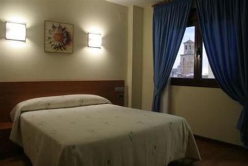 фото отеля Hotel Zaravencia