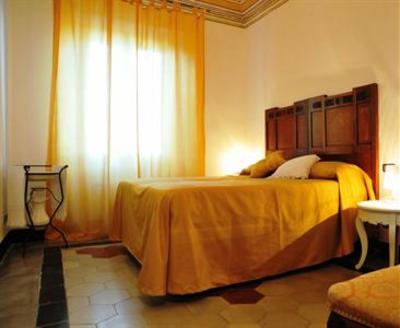 фото отеля Villa Eugenia Cairo Montenotte