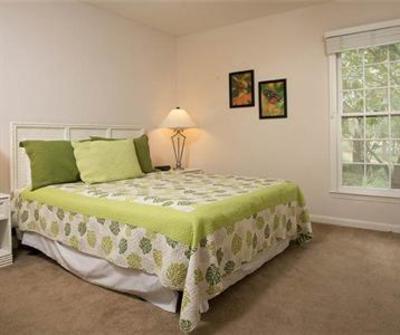 фото отеля ResortQuest Carolina Place Villas Hilton Head Island