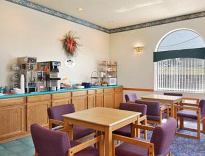 фото отеля Super 8 Motel Red Oak
