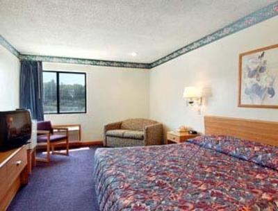 фото отеля Super 8 Motel Red Oak