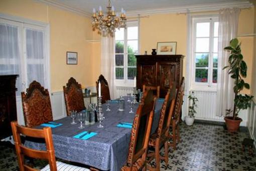 фото отеля Au Bonheur Du Parc Guesthouse Le Breuil