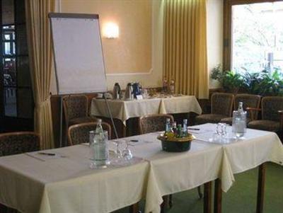 фото отеля Land Gut Hotel zur Post Altenahr