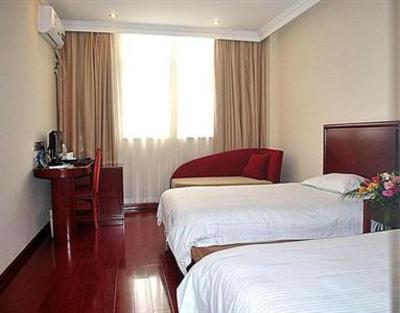 фото отеля GreenTree Inn Yangzhou West Station Baixiang Road Express Hotel