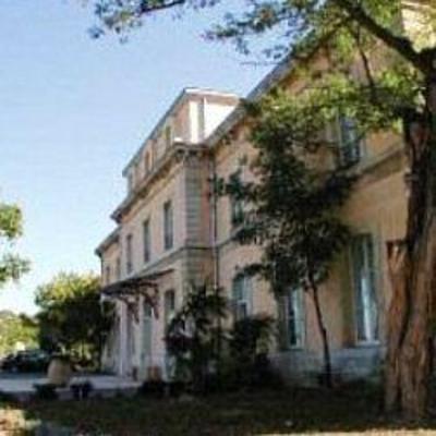 фото отеля Inter Hotel de l'Estelou Sommieres