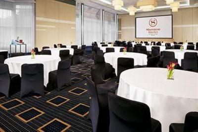 фото отеля Sheraton Munich Arabellapark Hotel