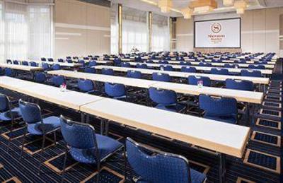 фото отеля Sheraton Munich Arabellapark Hotel