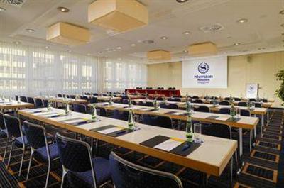 фото отеля Sheraton Munich Arabellapark Hotel