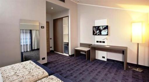 фото отеля Hotel Borgo Lecco Arcore
