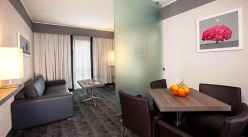 фото отеля Hotel Borgo Lecco Arcore