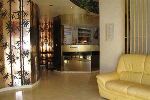 фото отеля Adourotel Restaurant Alizes Hotel Saint-Paul-les-Dax