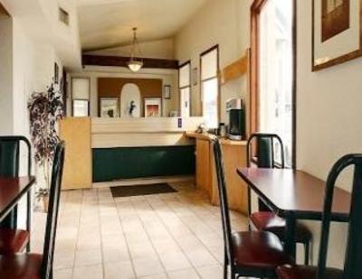 фото отеля Knights Inn Orange