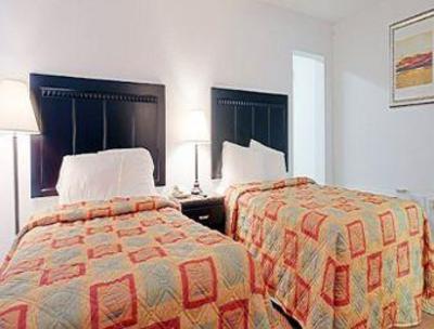 фото отеля Knights Inn Orange