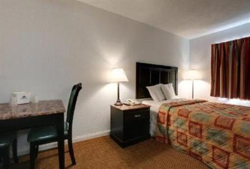 фото отеля Knights Inn Orange