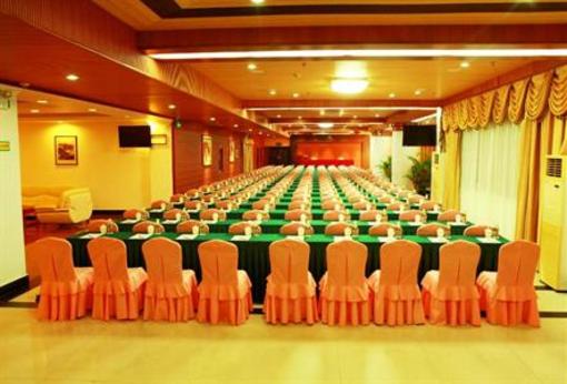 фото отеля Jinjiang Hot Spring Hotel