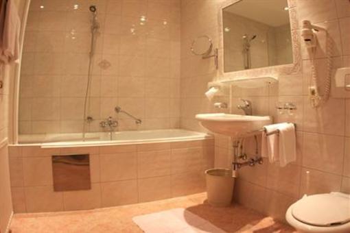 фото отеля Hotel Garni Mirabell Ischgl