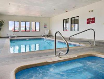 фото отеля McPherson Days Inn