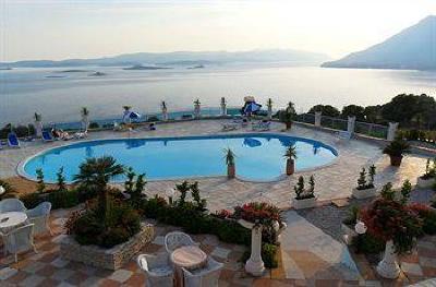 фото отеля Weinbergschlosshotel Villa Antonio Orebic