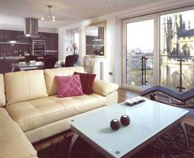 фото отеля Clyde View City Apartment