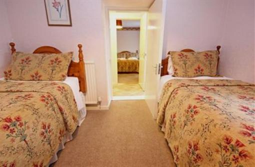 фото отеля Lastra Farm Hotel Amlwch