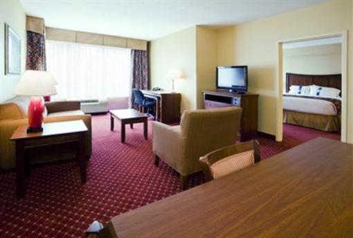 фото отеля Holiday Inn Rocky Mount I-95 @ US 64