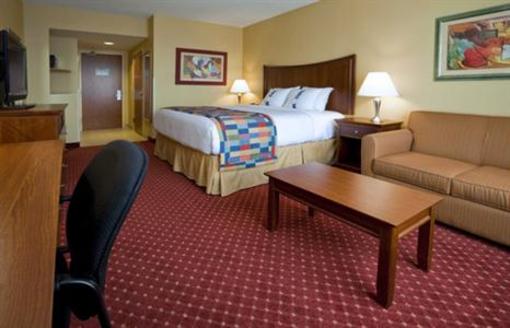 фото отеля Holiday Inn Rocky Mount I-95 @ US 64