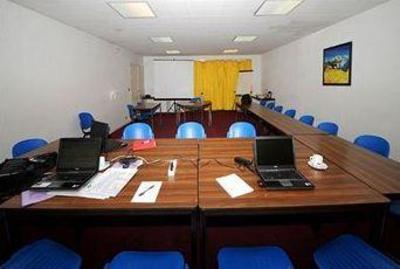 фото отеля P'tit Dej-Hotel Tours
