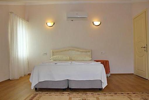 фото отеля Eden Holiday Homes