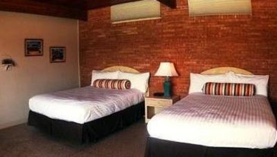 фото отеля Claytons Resort