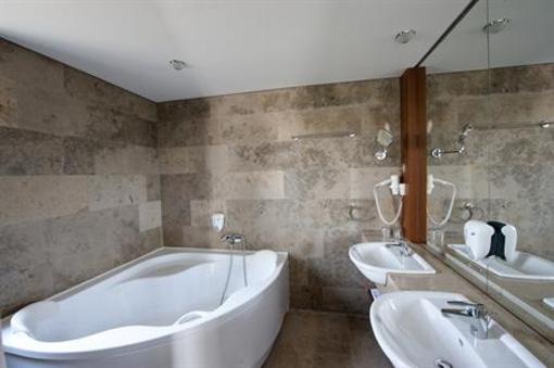 фото отеля Zenit Wellness Hotel Balaton
