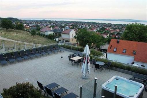 фото отеля Zenit Wellness Hotel Balaton