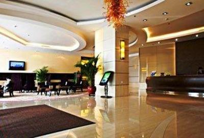 фото отеля Inzone Garland Hotel