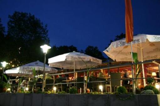 фото отеля Hotel Am Springhorstsee