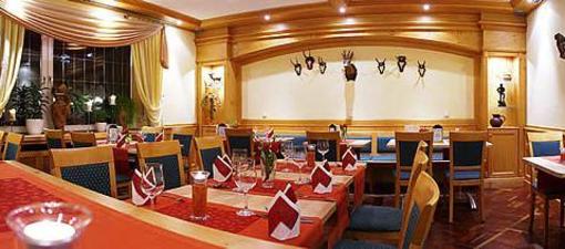 фото отеля Hotel Restaurant Hubertus Melle