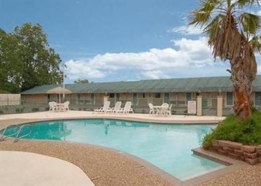 фото отеля Rodeway Inn Brenham