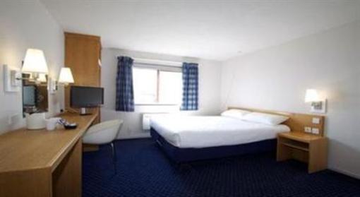 фото отеля Travelodge Frankley M5 Southbound