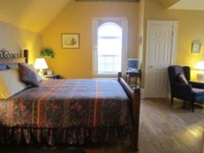 фото отеля Louisbourg Harbour Inn