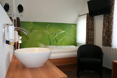 фото отеля Ringhotel Zum Kreuz