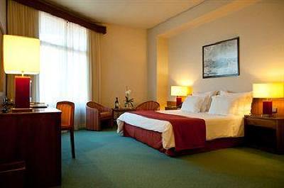 фото отеля Dom Henrique Hotel