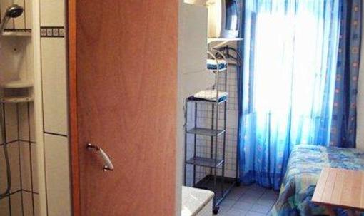 фото отеля Guest House Barbara Town House Suite