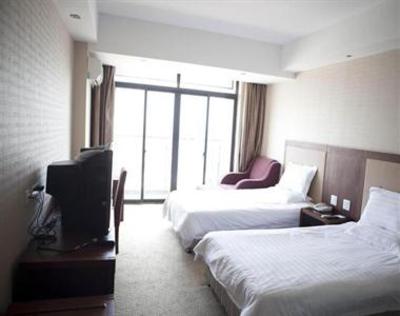 фото отеля GreenTree Inn Tongxiang Puyuan Express Hotel
