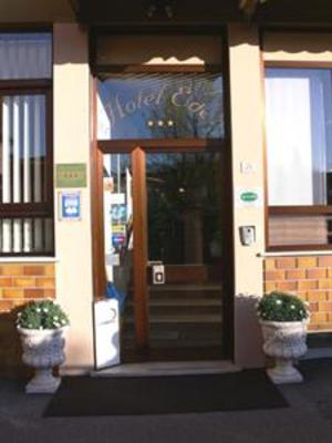 фото отеля Hotel Eden Toscolano-Maderno