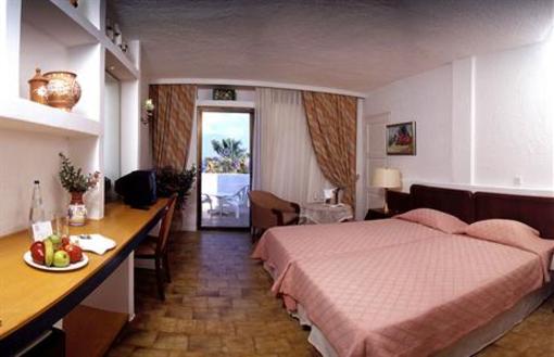 фото отеля Istron Bay Hotel