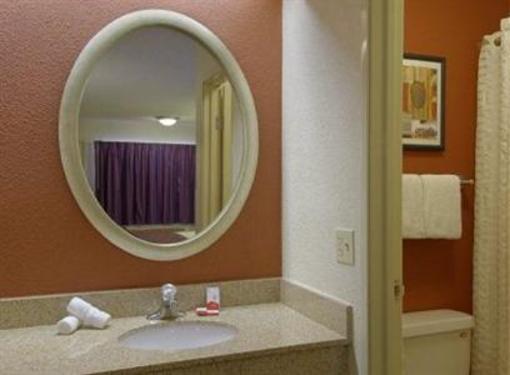 фото отеля Red Roof Inn Rockford