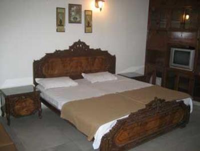 фото отеля Rosewood Inn