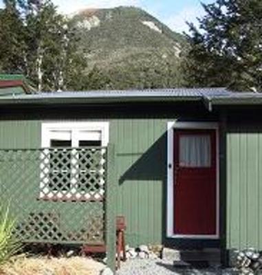 фото отеля Arthur's Pass Alpine Motel