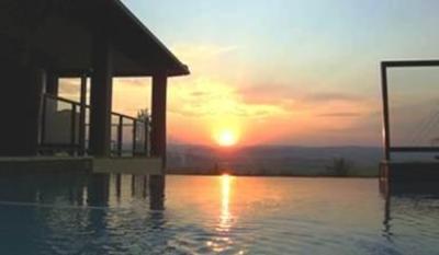 фото отеля Sunset View B&B Guest House Durban