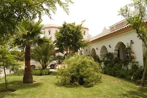 фото отеля Hotel Alhambra Barbate