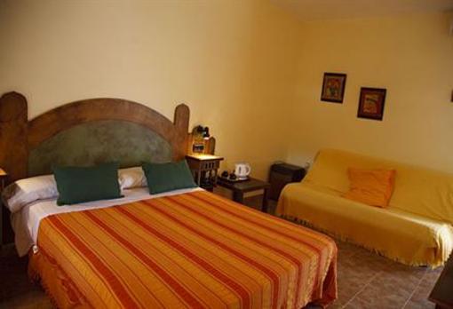 фото отеля Hotel Alhambra Barbate
